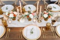 How to Choose the Perfect Floral Centerpieces for Thanksgiving