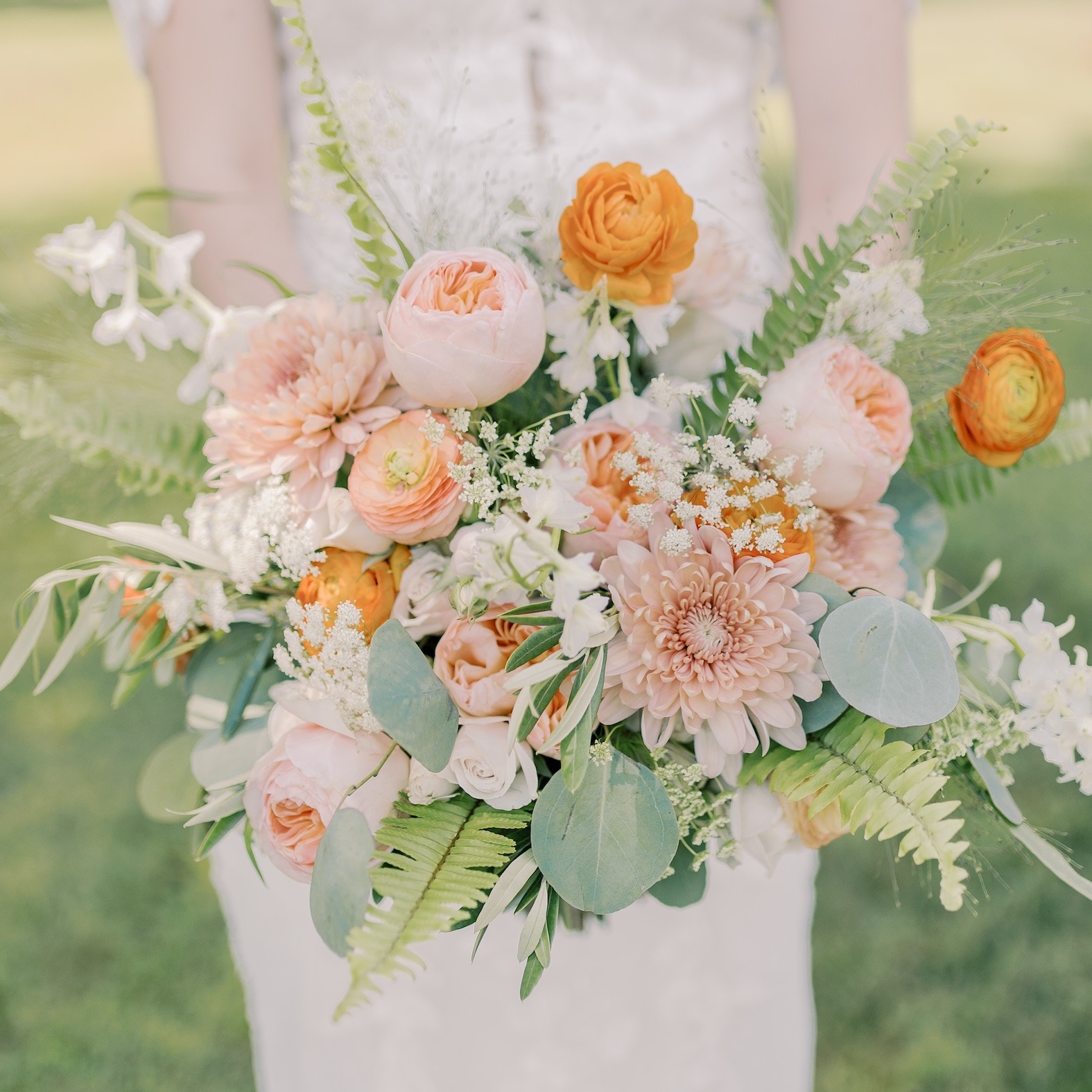 Emily+Boyd-Rust Manor-Bride Bouquet